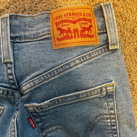 Levi's Ribcage Straight Ankle Jeans - Picture 1 of 4